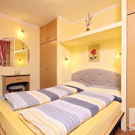 Appartement Garsoniera Ania Băile Felix Extérieur photo
